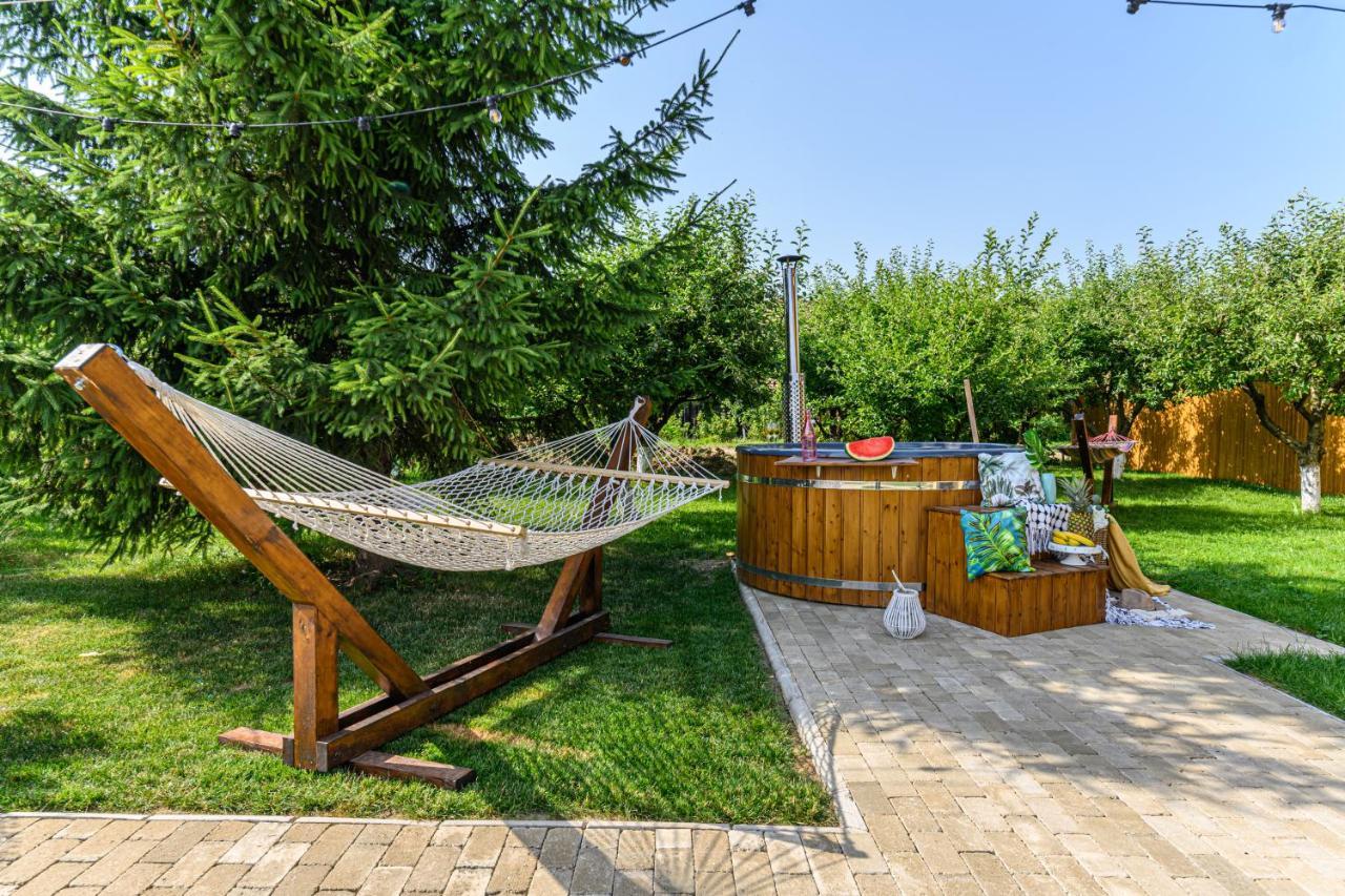 Orchard Villa Brasov Exterior photo